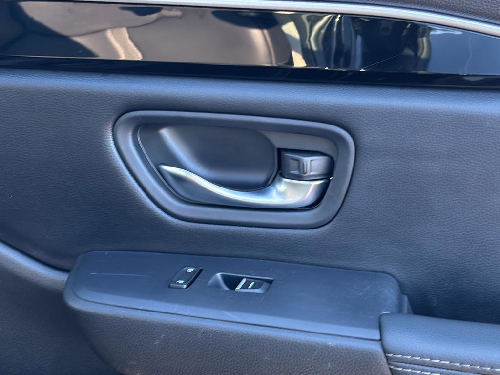 Used 2023 Honda Pilot Touring image 38