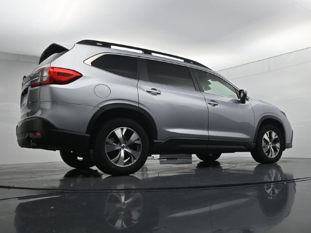 Used 2025 Subaru Ascent Premium AWD/4WD image 38