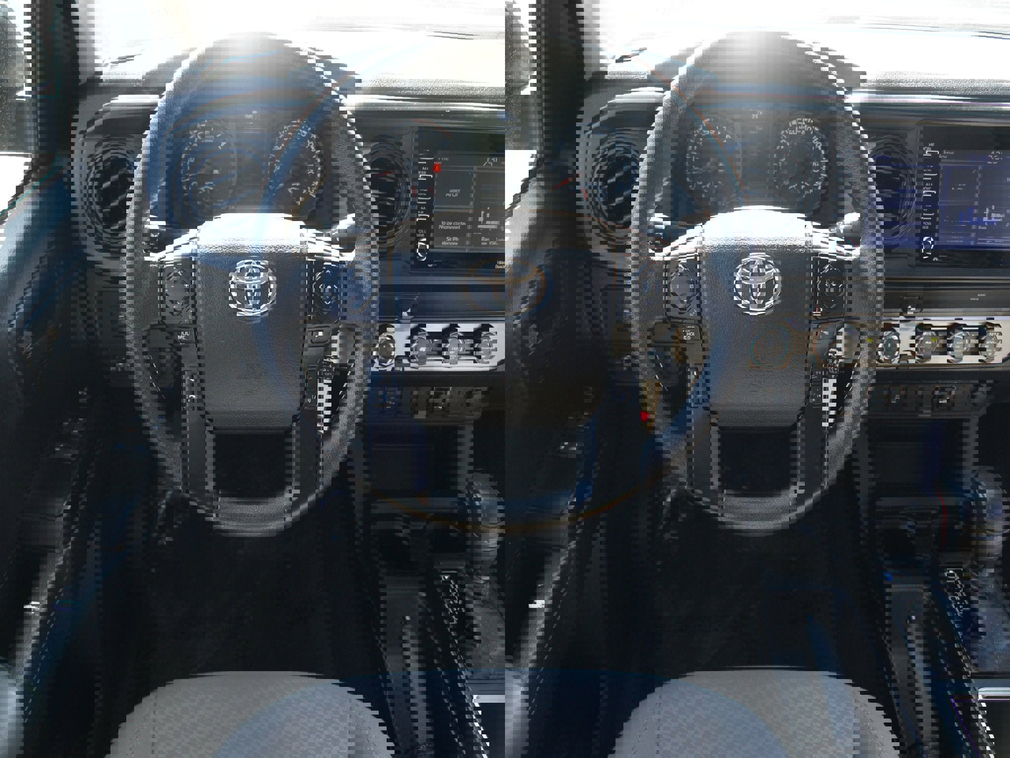 Used 2023 Toyota Tacoma SR w/ SR Convenience Package image 5