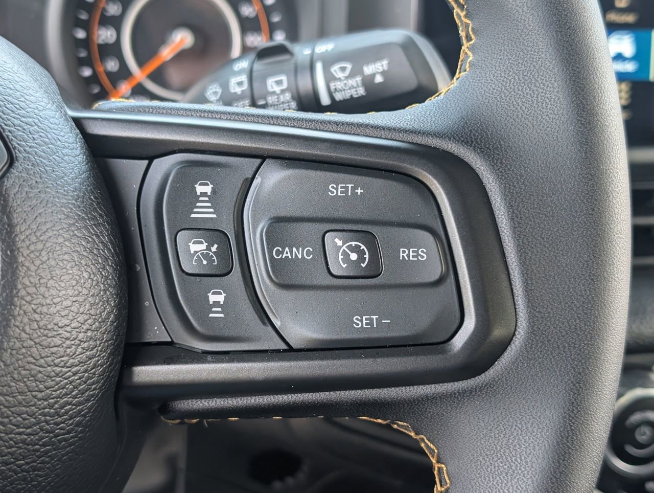 Used 2025 Jeep Wrangler Sport S image 20