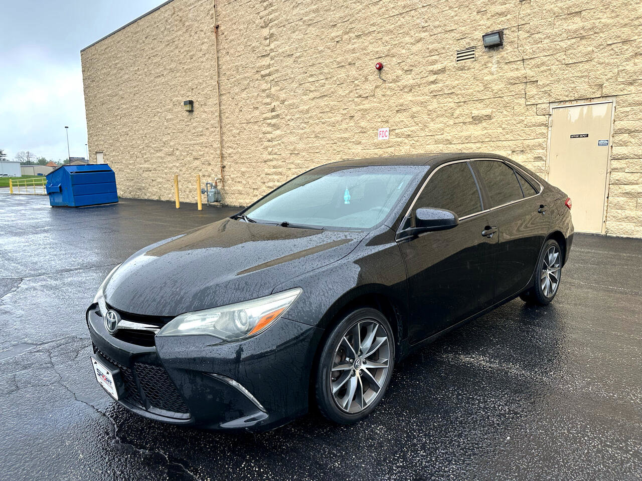 Used 2015 Toyota Camry SE