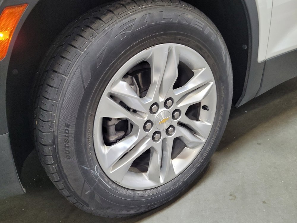 Used 2021 Chevrolet Blazer LT FWD image 31