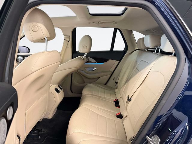 Used 2017 Mercedes-Benz GLC 300 4MATIC image 12