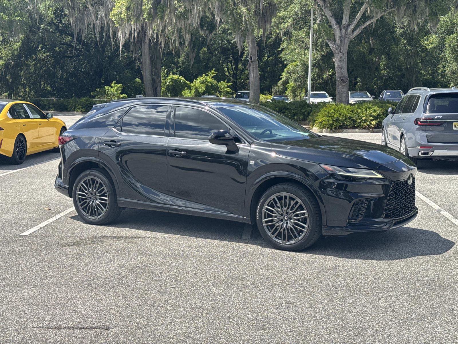 Used 2023 Lexus RX 500h F Sport w/ Accessory Package (2T) image 2