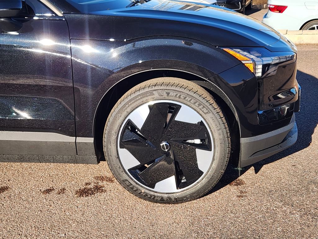 New 2026 Volvo EX30 Plus w/ Climate Package AWD/4WD image 29