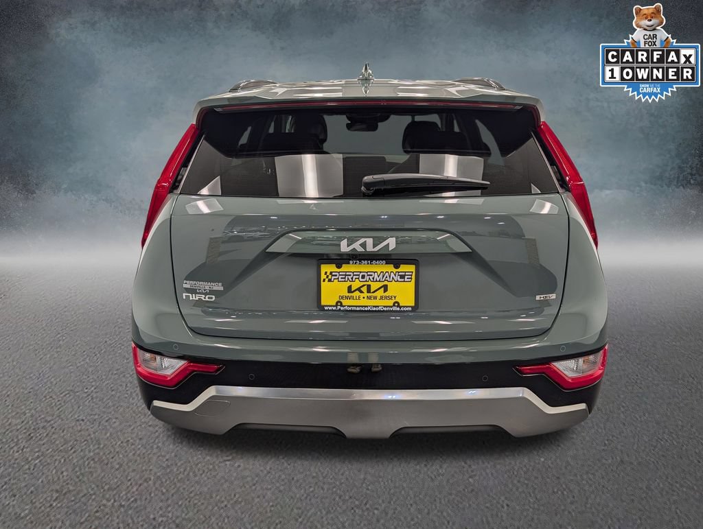 Certified 2025 Kia Niro EX Touring FWD image 5