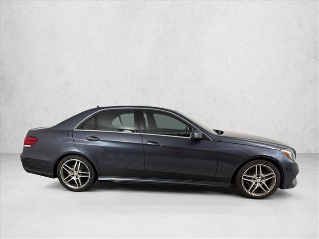 Used 2014 Mercedes-Benz E 350 4MATIC Sedan image 4