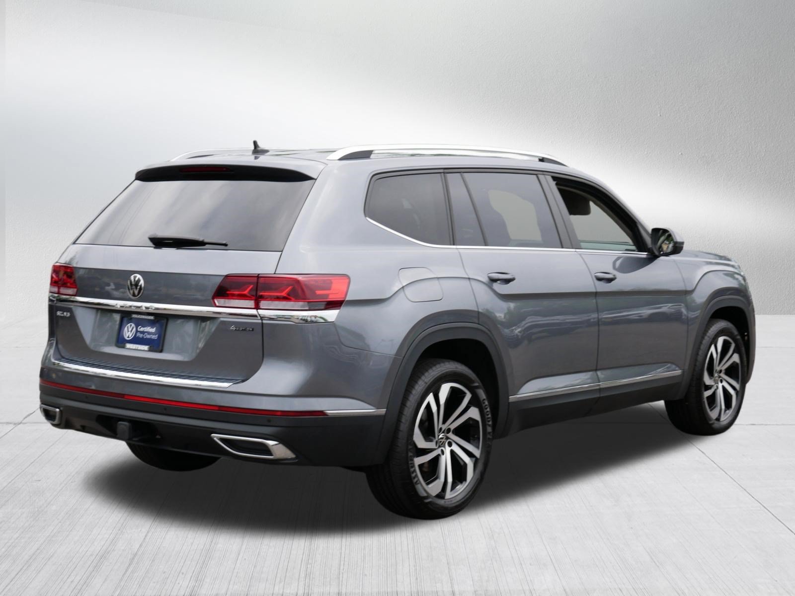 Certified 2023 Volkswagen Atlas SEL AWD/4WD image 7