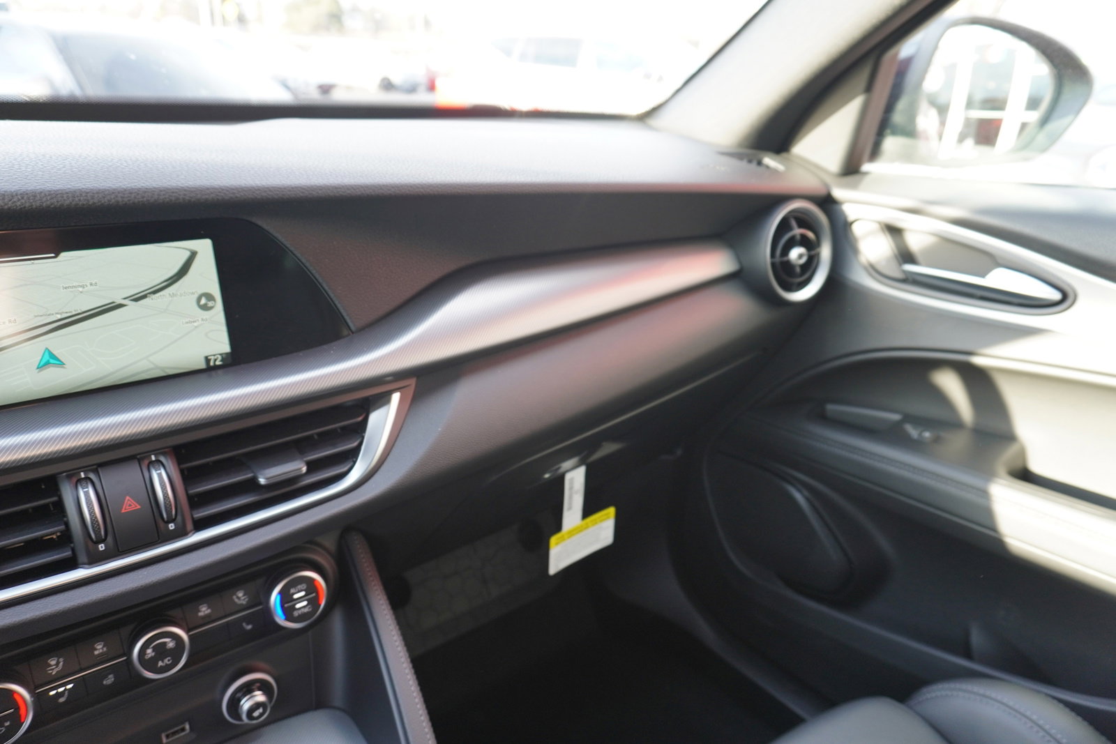 New 2025 Alfa Romeo Stelvio Sprint w/ Veloce Package image 24