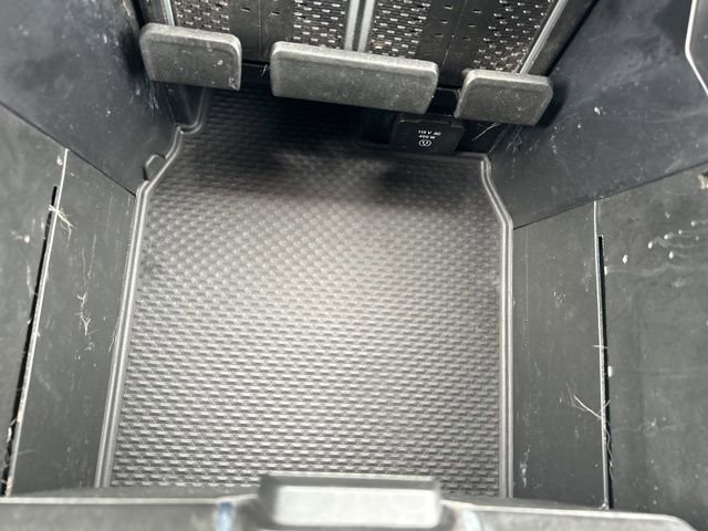 Used 2025 RAM 3500 Laramie AWD/4WD image 33