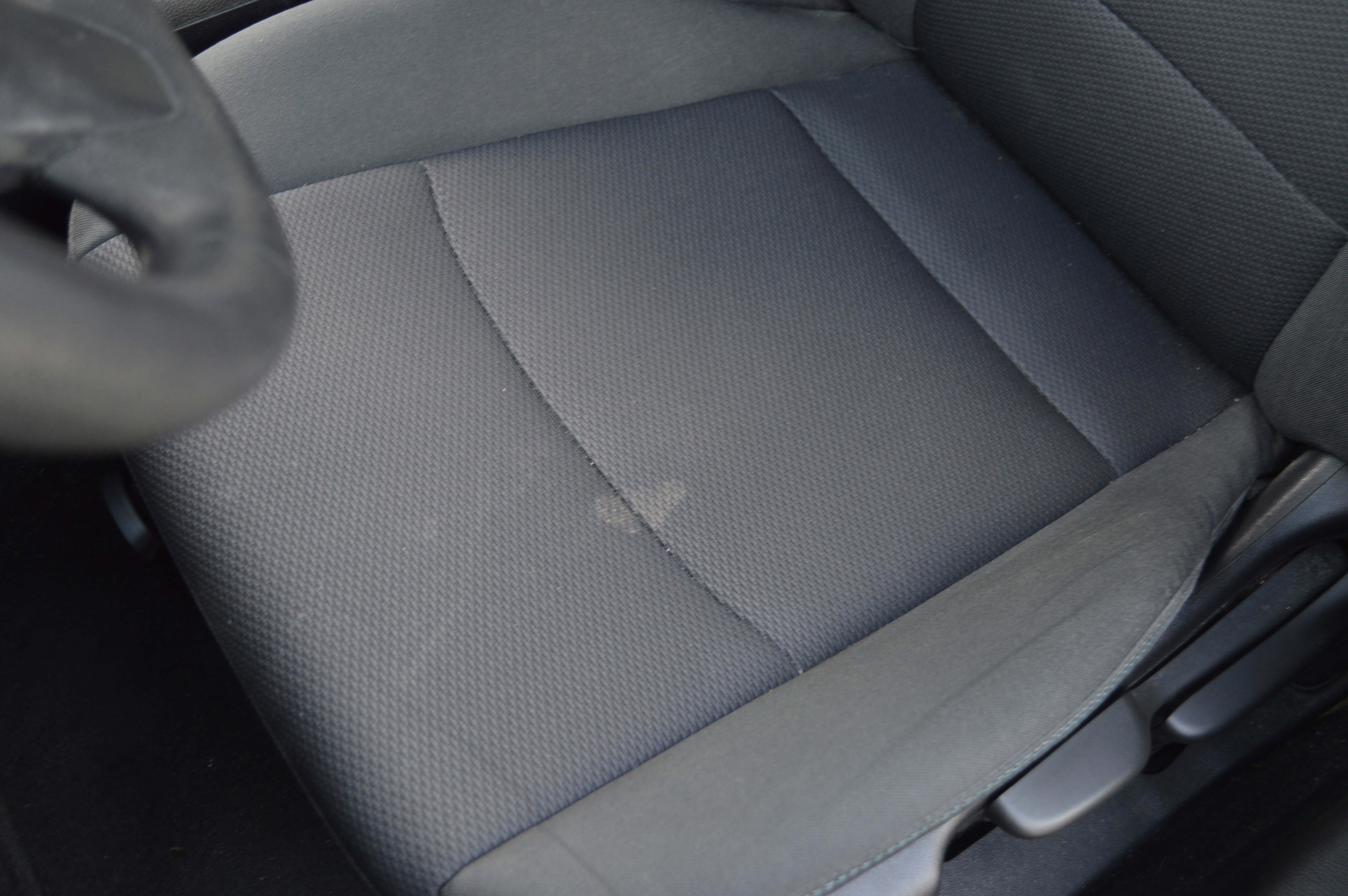 Used 2017 Chevrolet Cruze LT FWD image 24