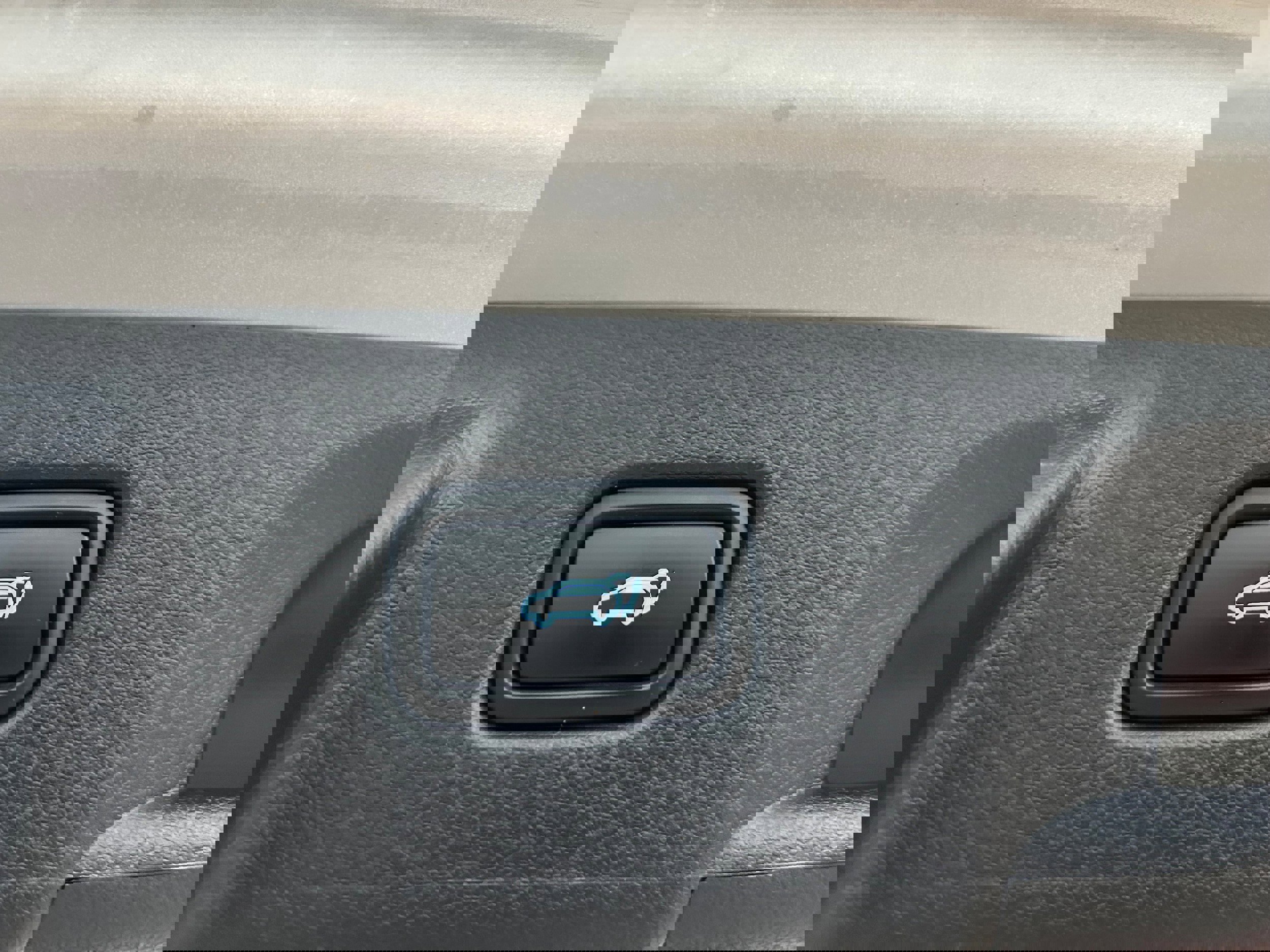 Used 2023 Hyundai Palisade SEL w/ Premium Package image 7