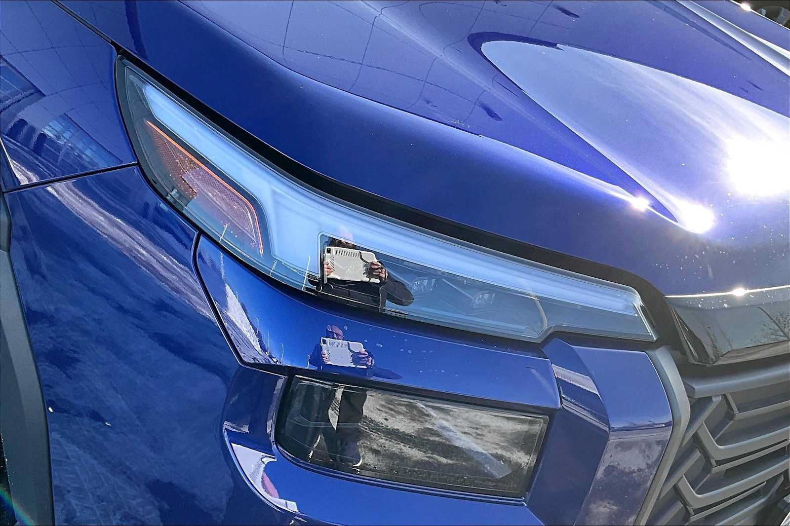 New 2026 Subaru Outback Limited AWD/4WD image 14