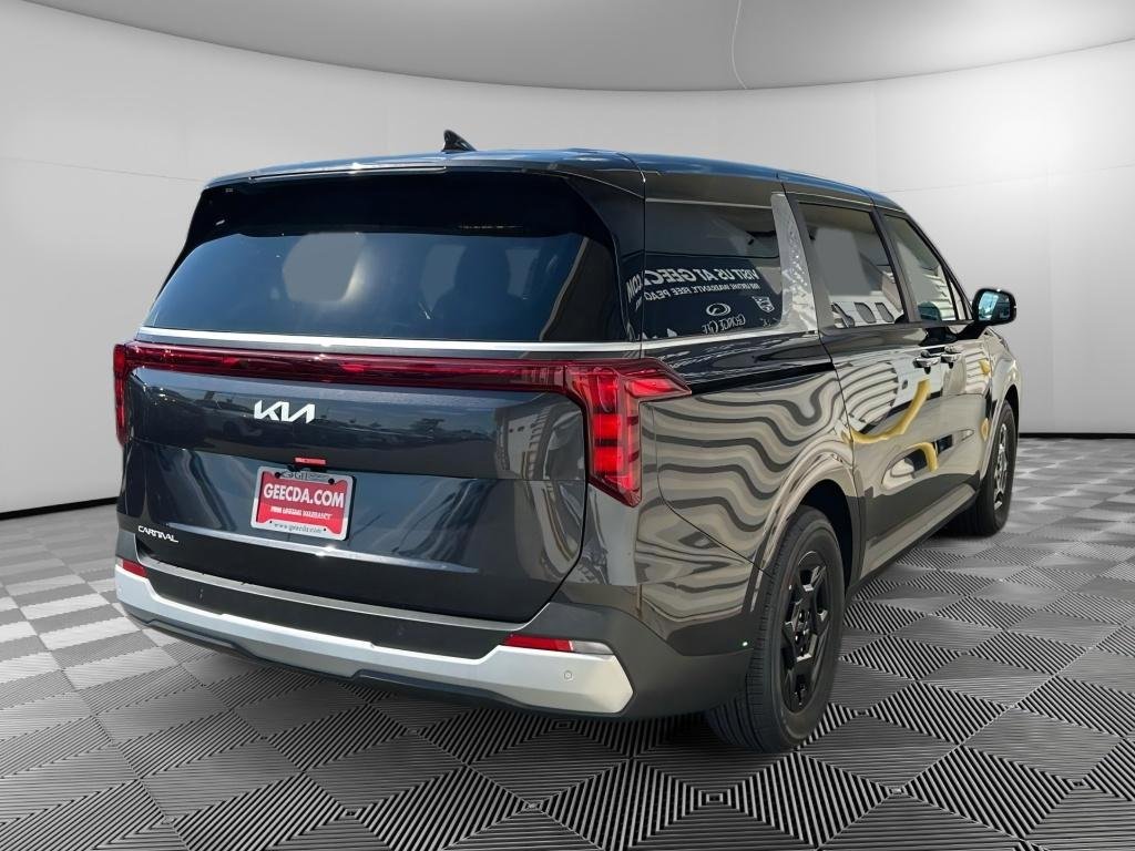 New 2026 Kia Carnival image 4