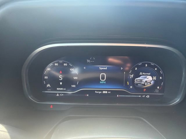 Used 2023 Chevrolet Tahoe Z71 w/ Luxury Package AWD/4WD image 14