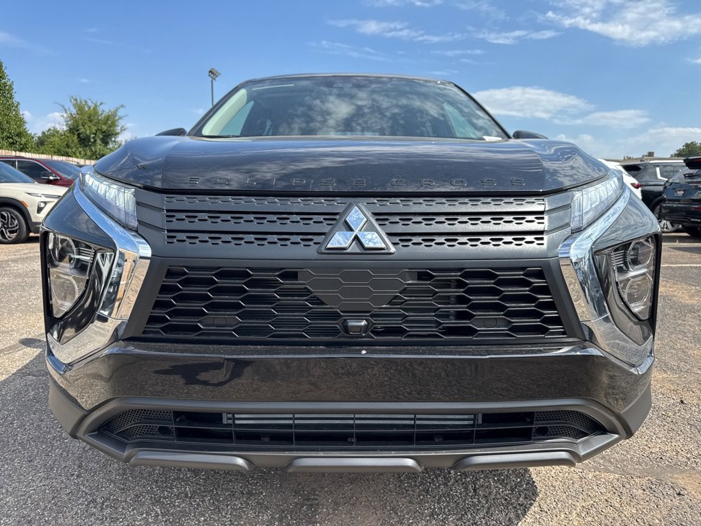 New 2026 Mitsubishi Eclipse Cross LE AWD/4WD image 2