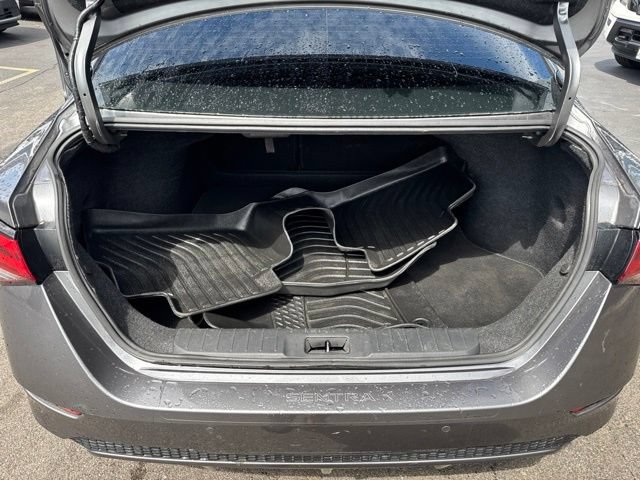 Used 2020 Nissan Sentra SV w/ Lighting Package FWD image 20