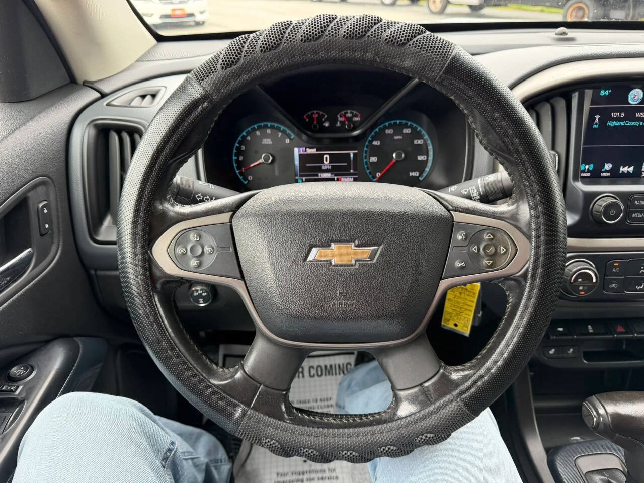 Used 2016 Chevrolet Colorado Z71 AWD/4WD image 12