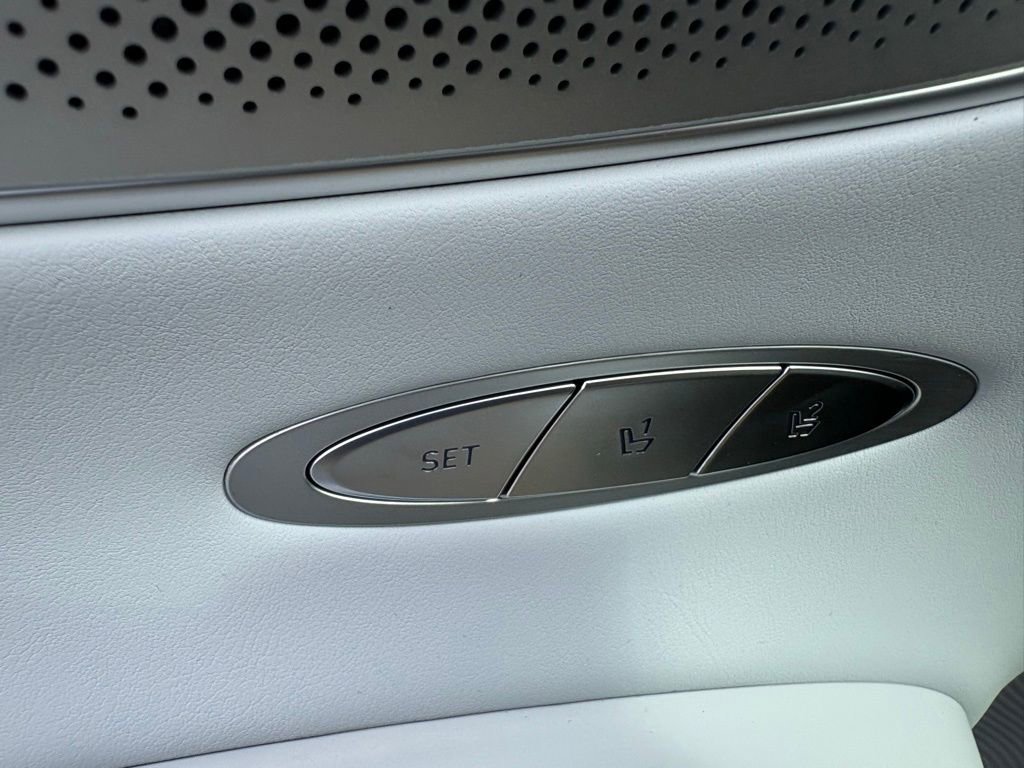 New 2026 Genesis GV70 2.5T Advanced image 12