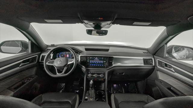 Used 2021 Volkswagen Atlas Cross Sport SEL Premium w/ Cross Sport MDO Package image 21