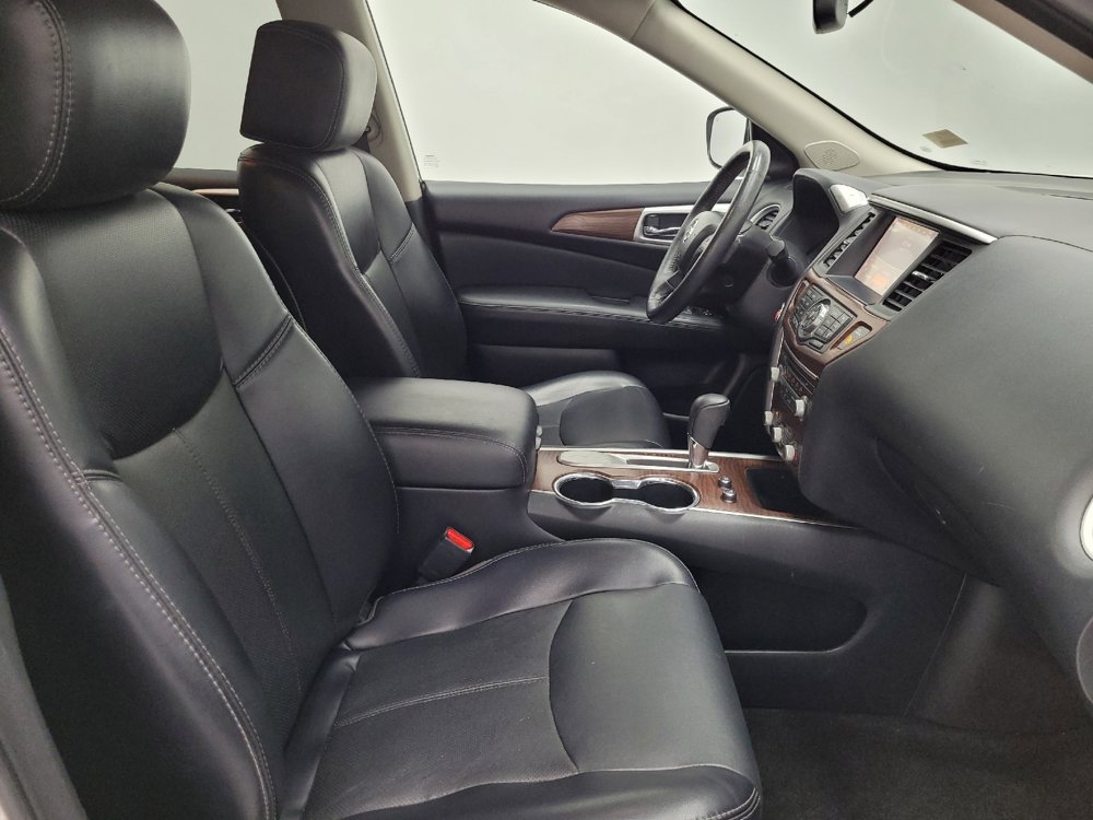 Used 2019 Nissan Pathfinder Platinum FWD image 21