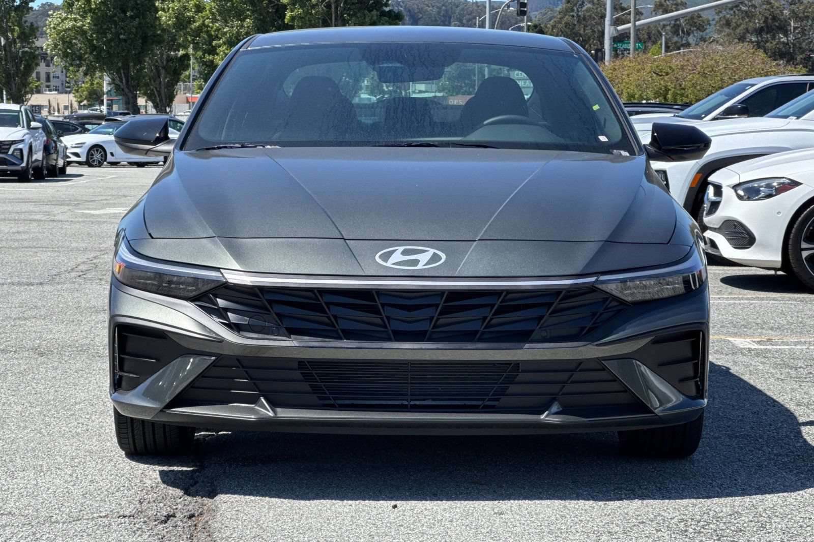New 2026 Hyundai Elantra Sport FWD image 9
