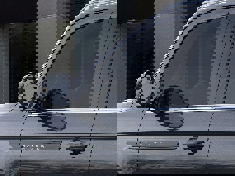 New 2026 Lincoln Navigator L Black Label image 20