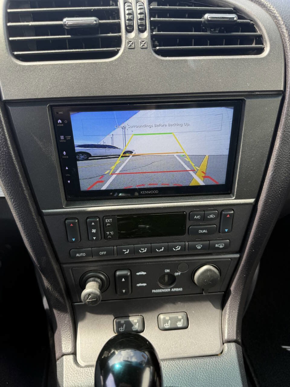 Used 2004 Ford Thunderbird Deluxe RWD image 12