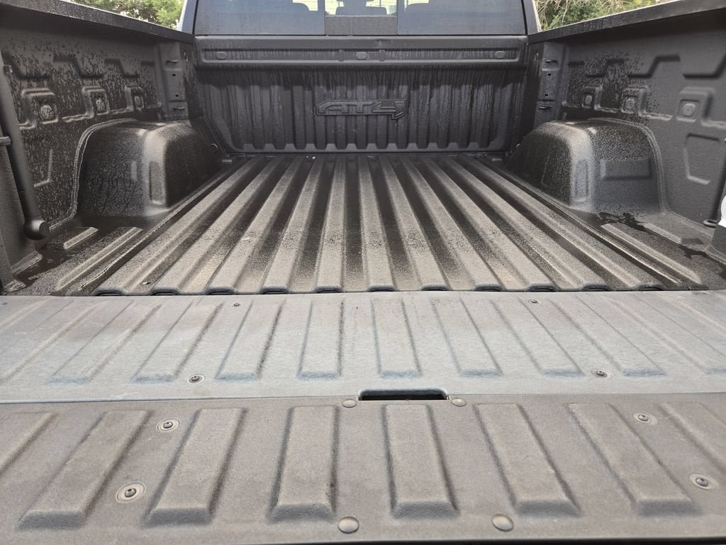 Used 2024 GMC Sierra 1500 AT4 w/ Technology Package AWD/4WD image 21
