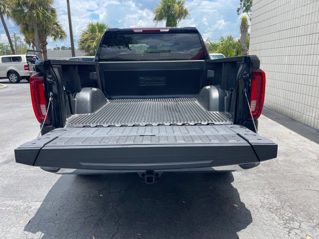 Used 2026 GMC Sierra 1500 SLT AWD/4WD image 5