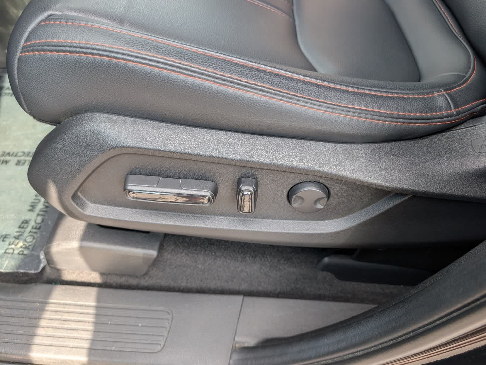 Certified 2025 Honda Pilot TrailSport image 24