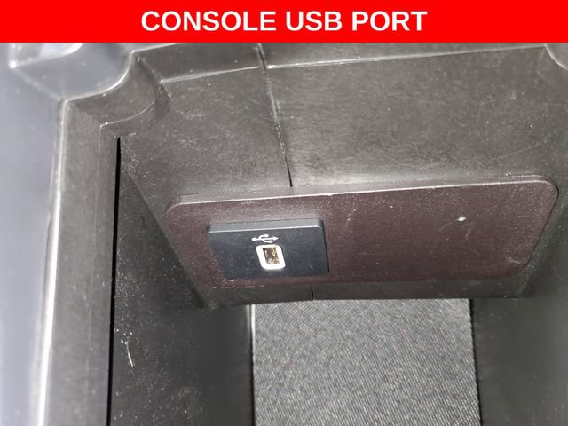 Used 2019 Ford Escape SE image 21