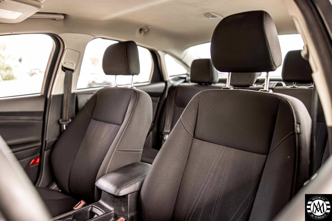 Used 2017 Ford Focus SE image 18