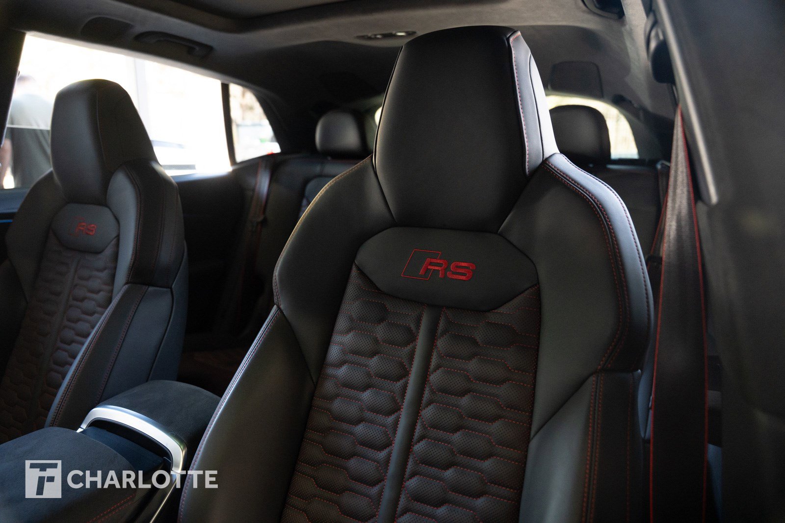 Used 2025 Audi RS Q8 performance image 15