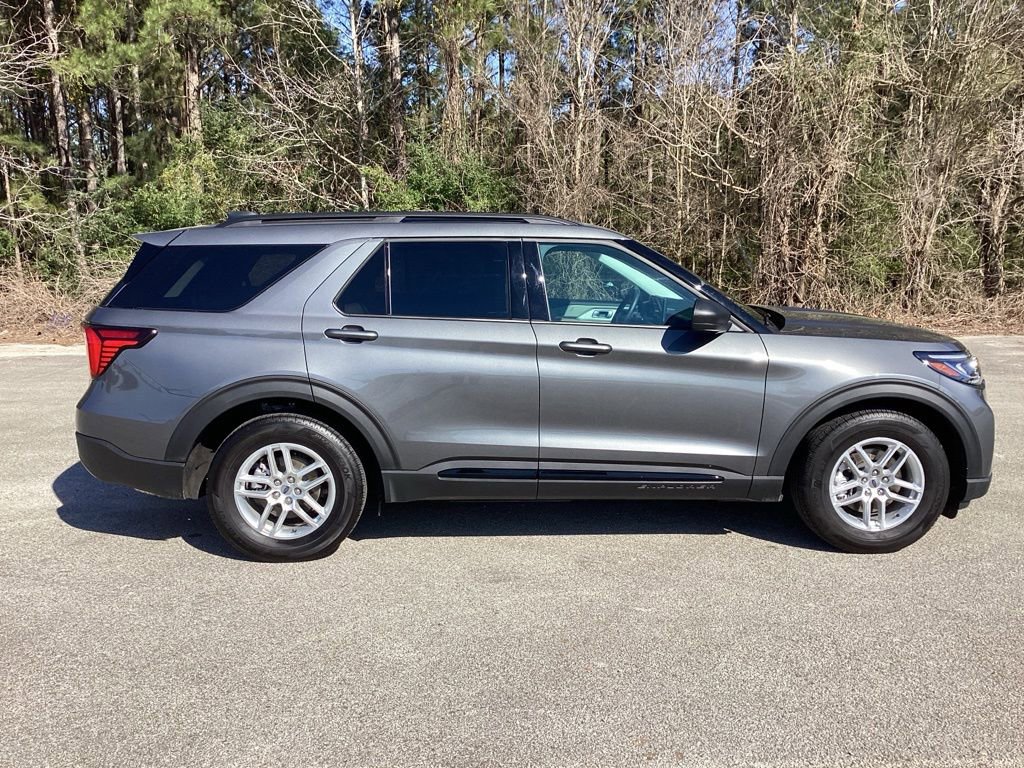 New 2026 Ford Explorer Active w/ Active Comfort Package image 4