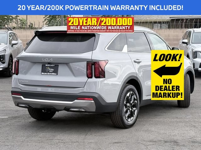 New 2026 Kia Sorento S FWD image 4