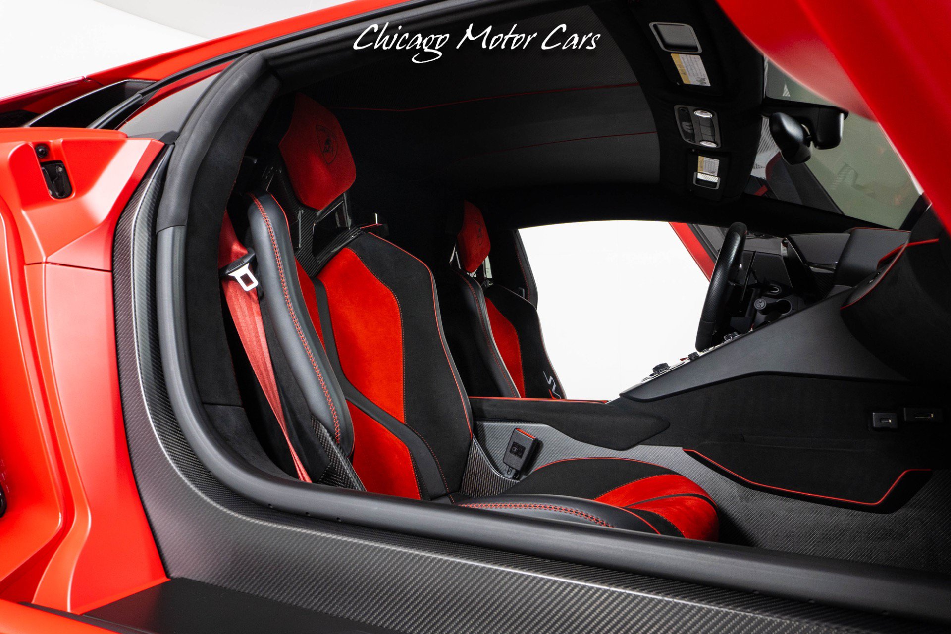 Used 2019 Lamborghini Aventador SVJ AWD/4WD image 46
