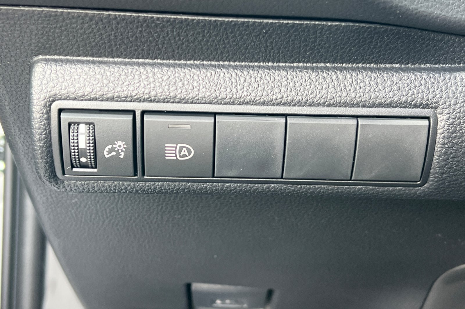 New 2026 Toyota Corolla LE FWD image 25