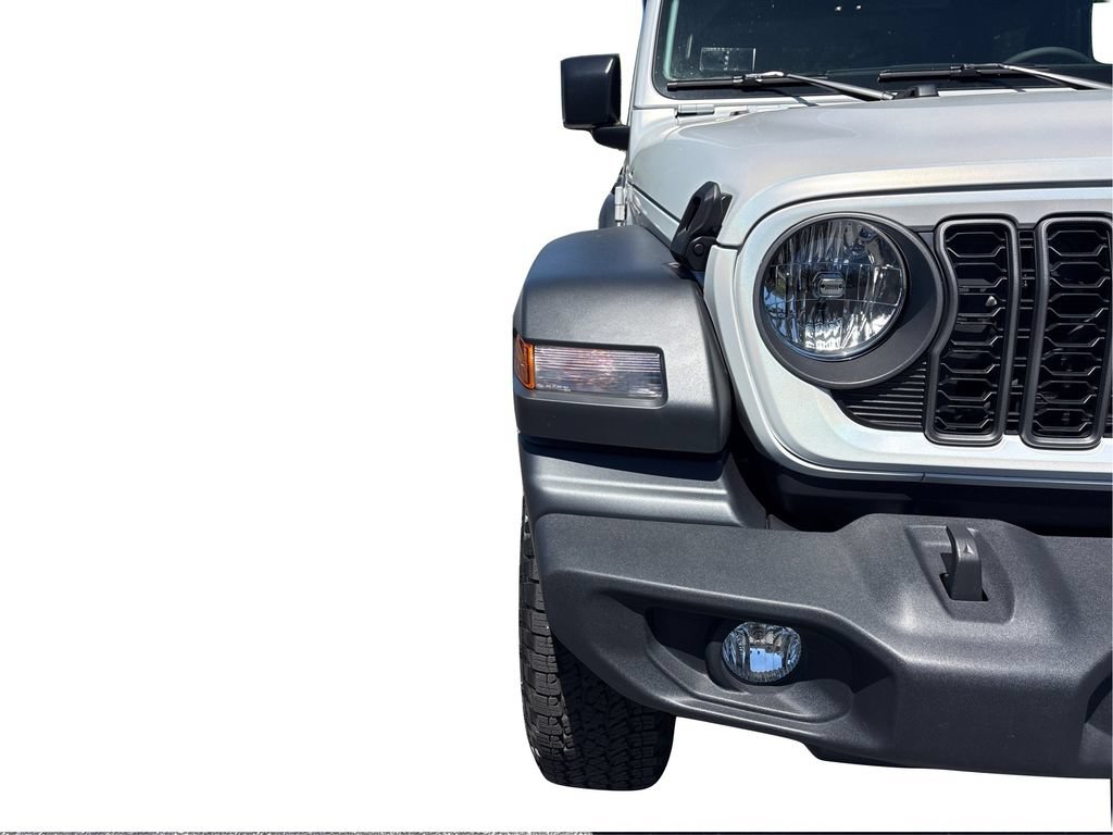 Used 2025 Jeep Wrangler Sport AWD/4WD image 32