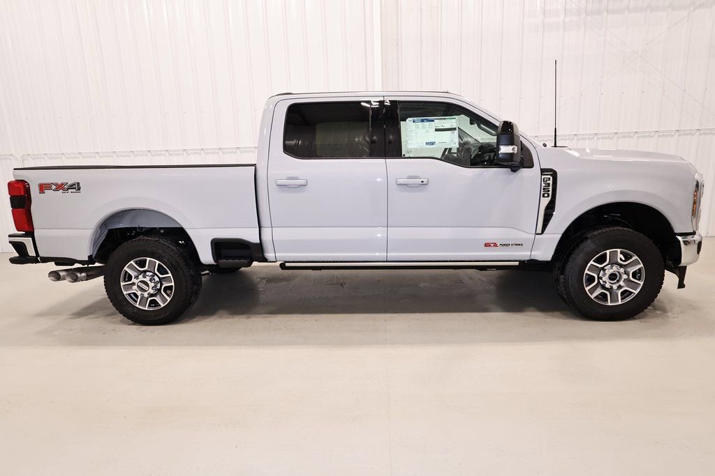 New 2026 Ford F350 Lariat w/ Lariat Ultimate Package AWD/4WD image 2