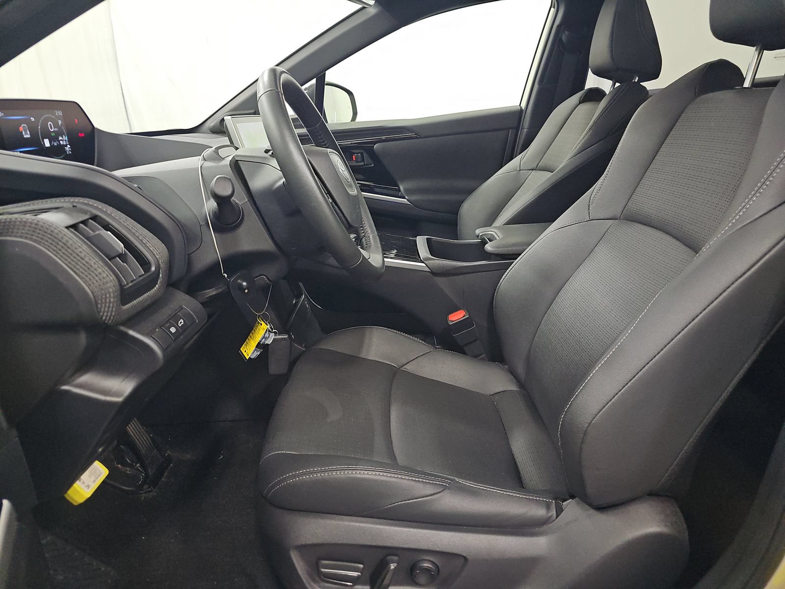 Used 2024 Toyota bZ4X AWD w/ Weather Package image 3