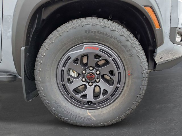 New 2026 Nissan Frontier PRO-4X w/ Pro-4x Convenience Package image 9