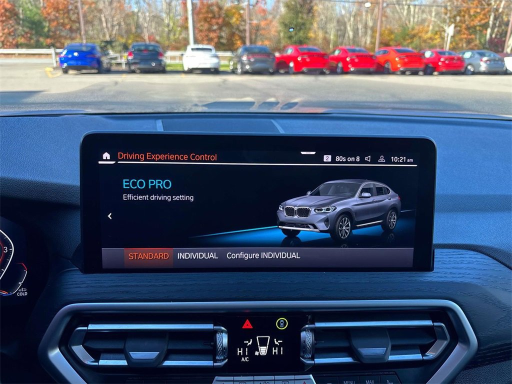 Used 2025 BMW X4 xDrive30i image 33