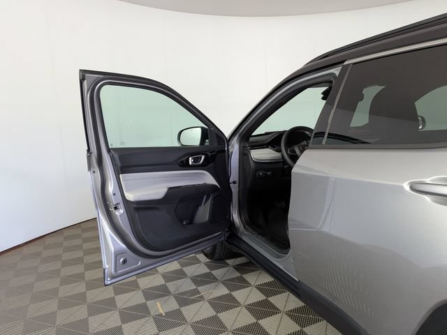 Used 2023 Jeep Compass Limited AWD/4WD image 11