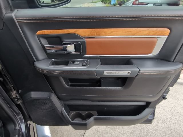 Used 2016 RAM 1500 Laramie Longhorn w/ Convenience Group AWD/4WD image 32