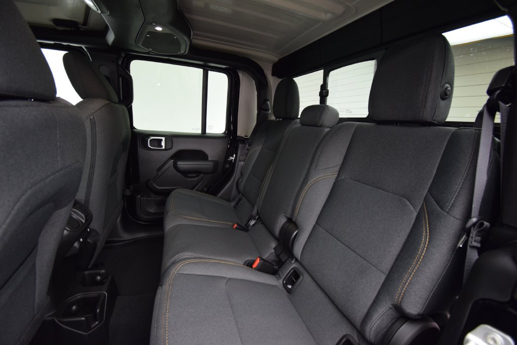 New 2026 Jeep Gladiator Sport AWD/4WD image 36