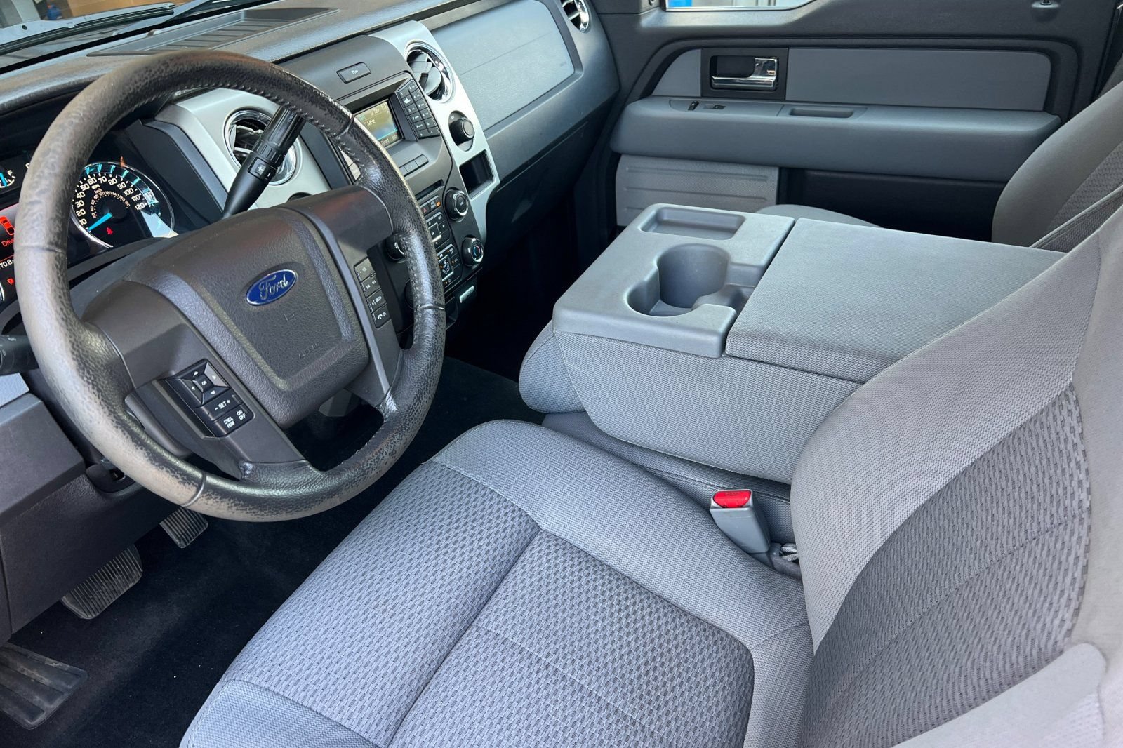 Used 2013 Ford F150 XLT w/ XLT Chrome Pkg AWD/4WD image 7