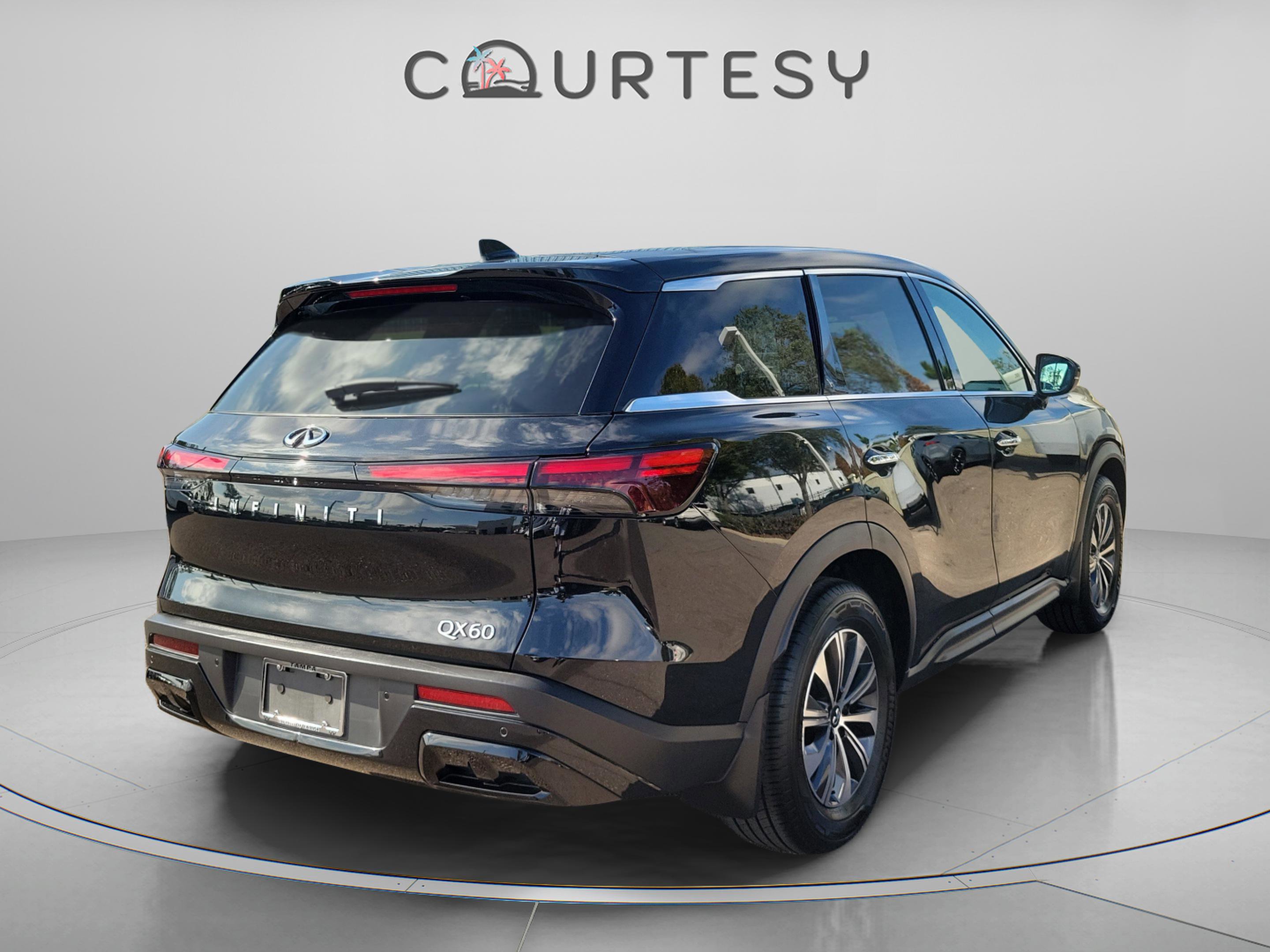 Used 2022 INFINITI QX60 Pure image 4