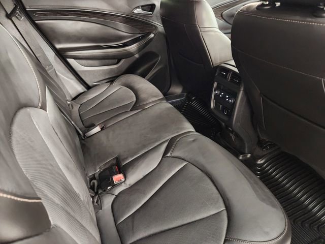Used 2017 Buick Envision Premium image 28