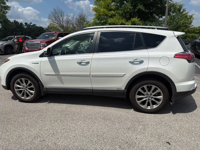 Used 2018 Toyota RAV4 Limited w/ Advanced Technology Package AWD/4WD image 6